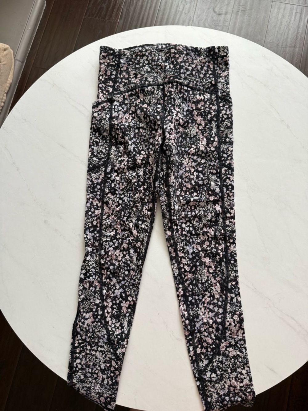 Lululemon Wunder Under Crop II *Roll Down Scallop Luxtreme 24"